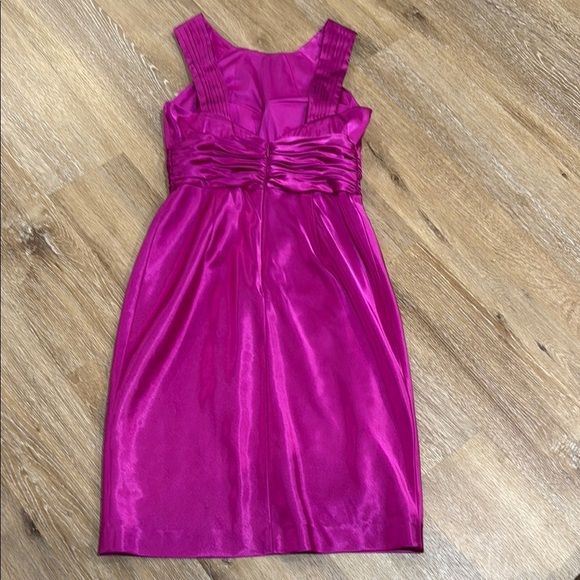 ADRIANNA  PAPELL SZ 8 Pink Ruched Sleeveless Mid Dress - Picture 3 of 9